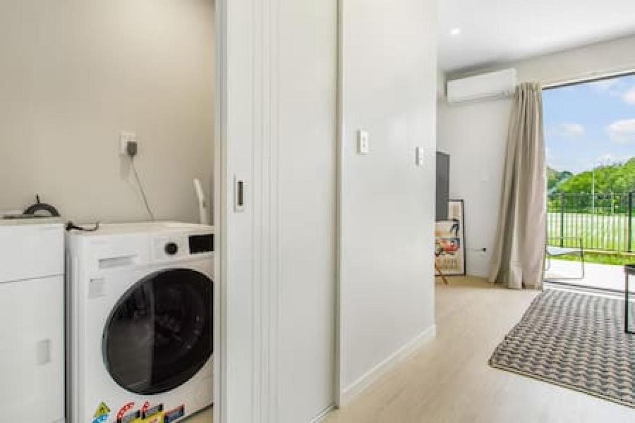 Urban Pulse Townhouse With Parking Auckland